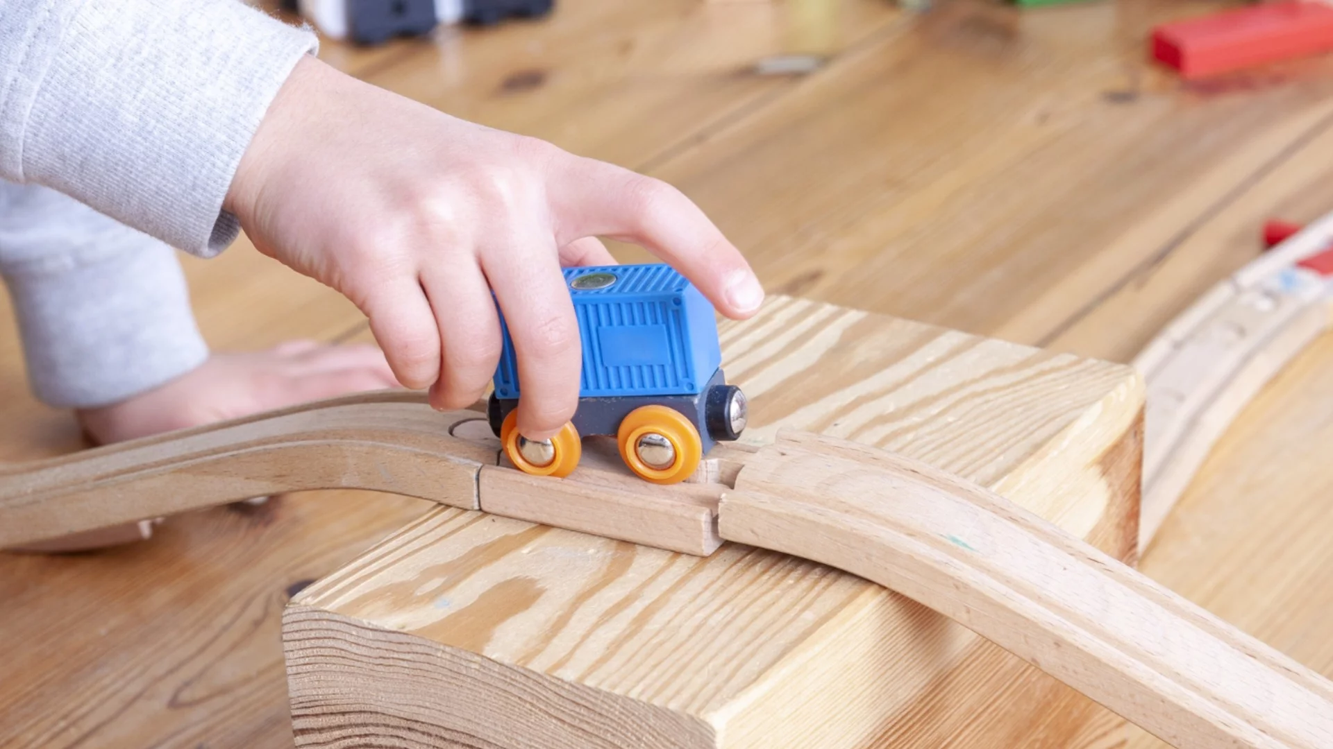 Путин може, но играчките се подбират. Нови правила в детските градини в Русия