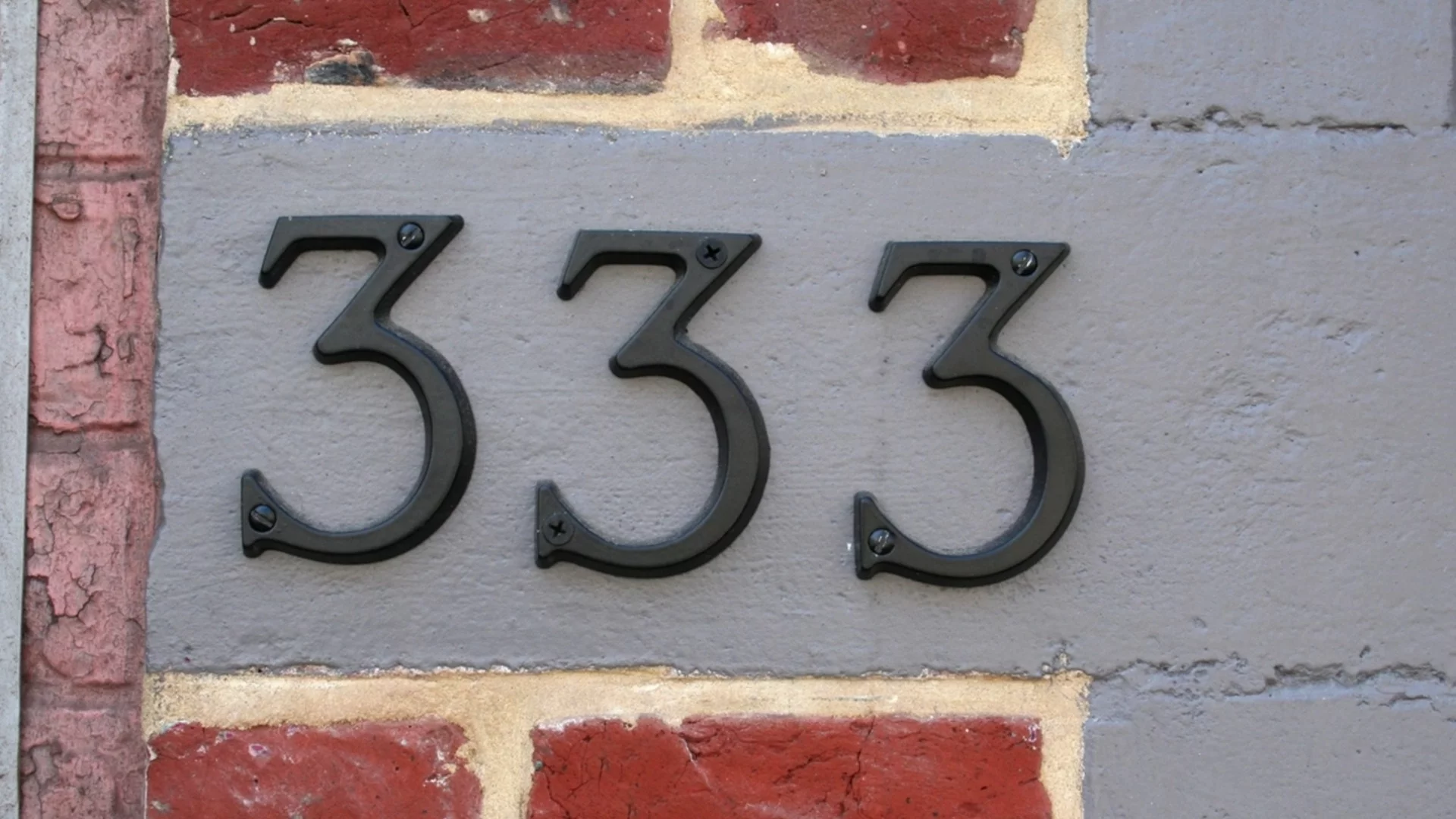 Идва третият месец: Числото 3 ще направи 4 зодии трижди по-щастливи