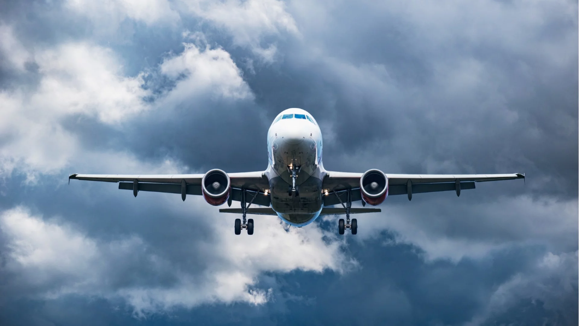 Буря блокира полети и пътувания в САЩ