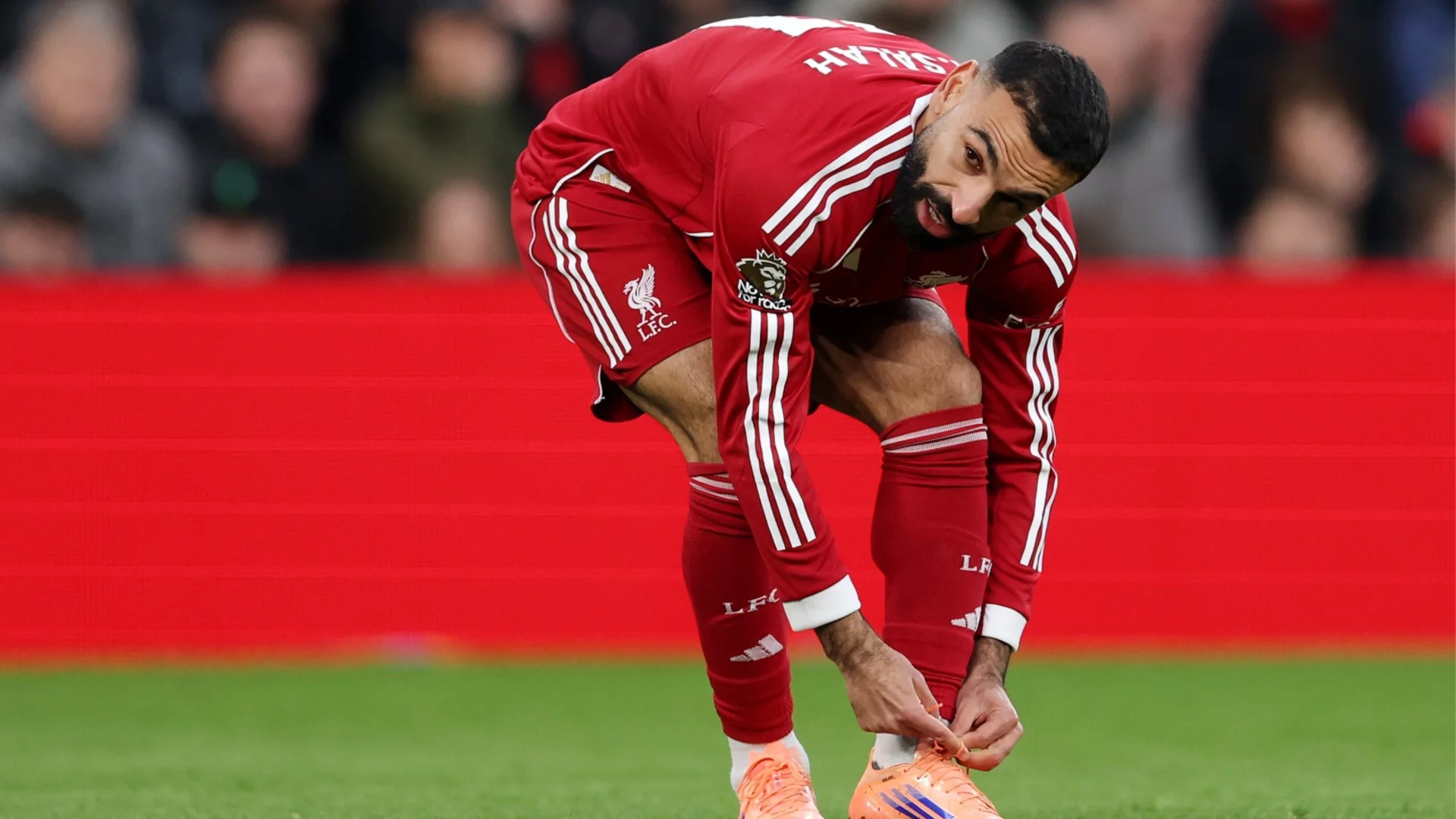 Спрягат "Капитан Америка", герой на ПСЖ и звезда от Висшата лига за заместник на "незаменимия" Салах в Ливърпул