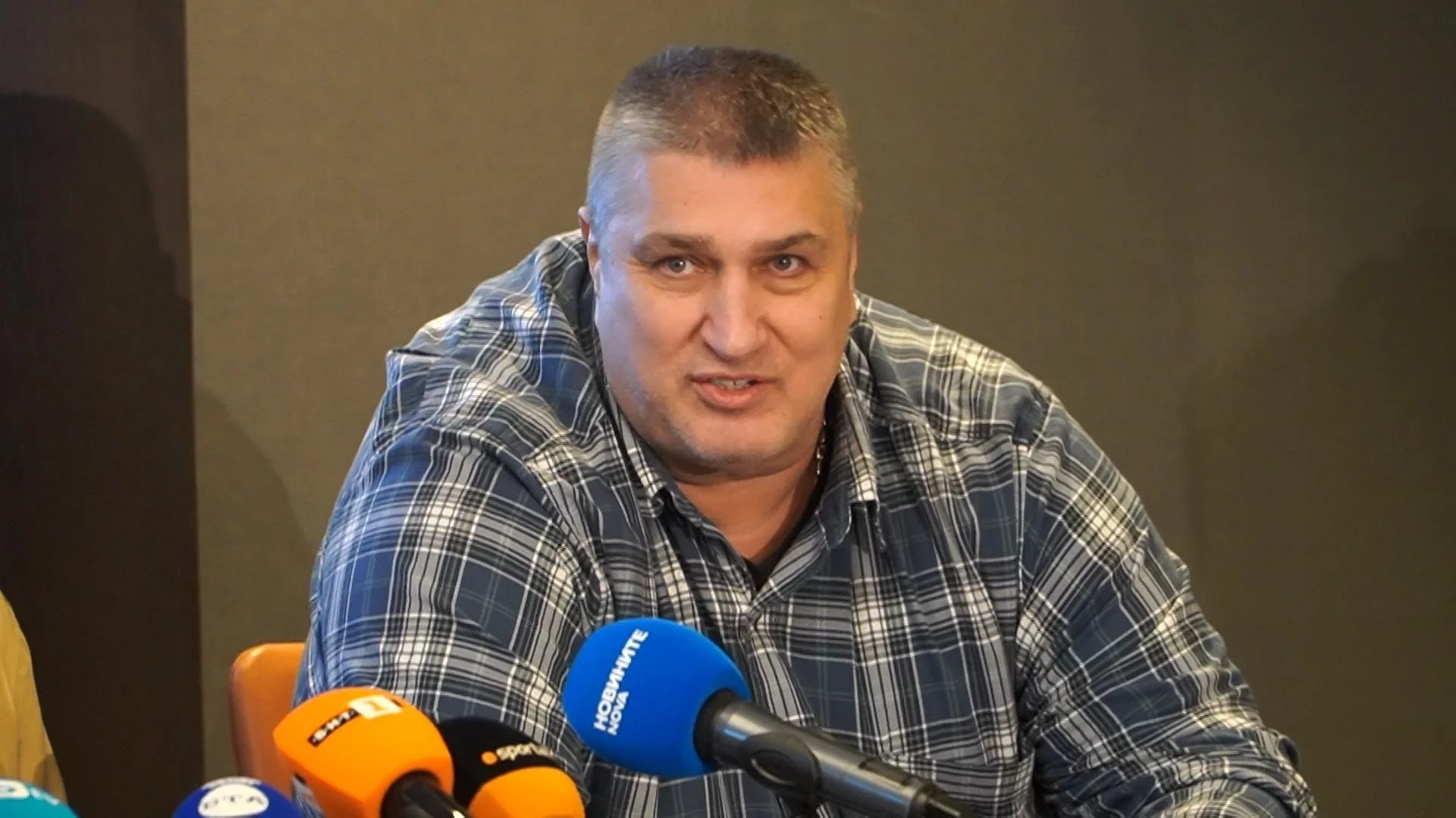 Любо Ганев: „Изпреварихме времето с тези успехи, но се радвам“