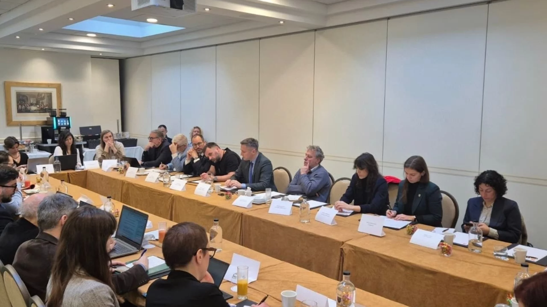 Вигенин: Енергийният преход е въпрос на сигурност, конкурентоспособност и социална справедливост