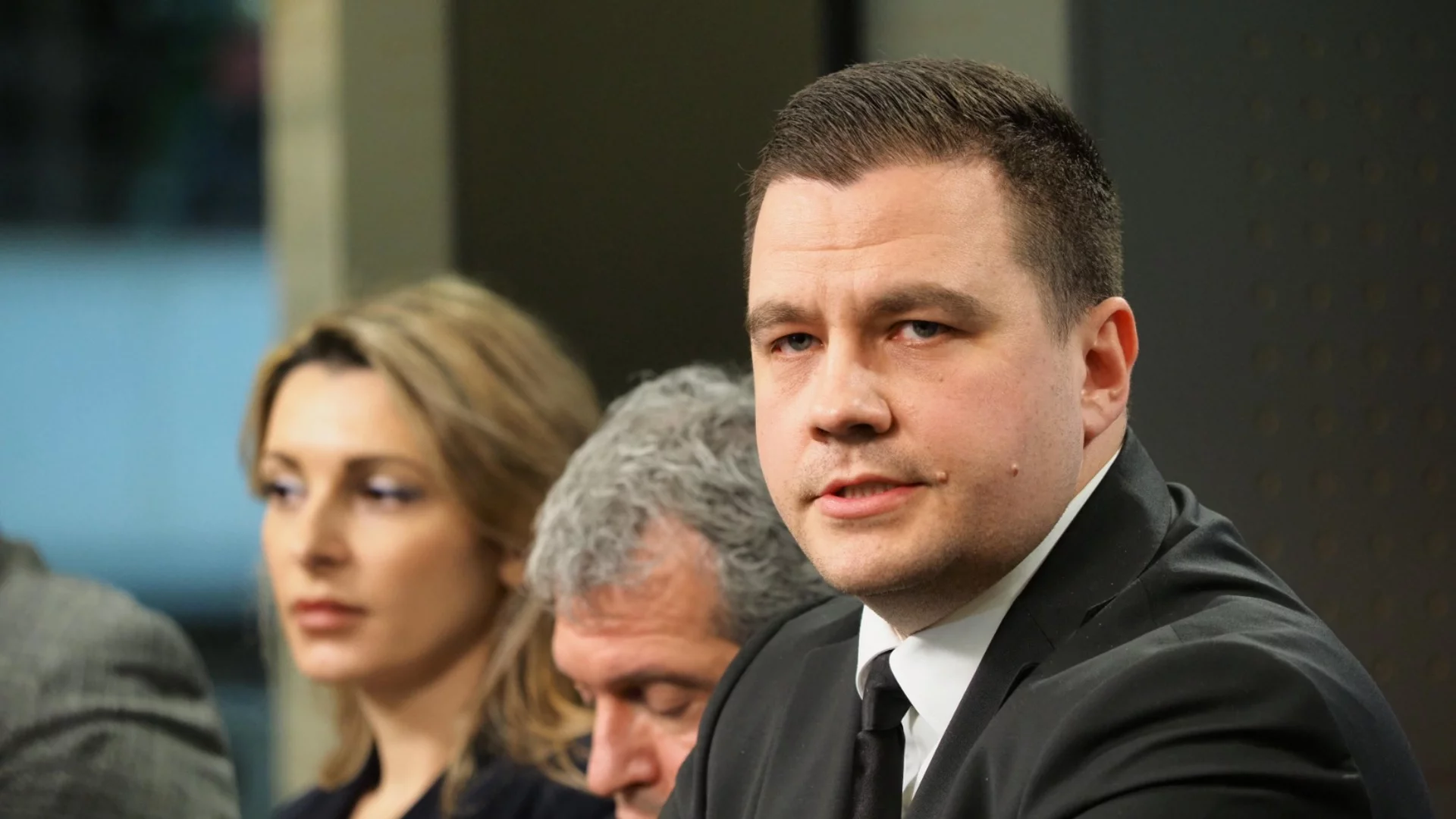 Станислав Балабанов: Служебният кабинет се нарича "Петрохан"