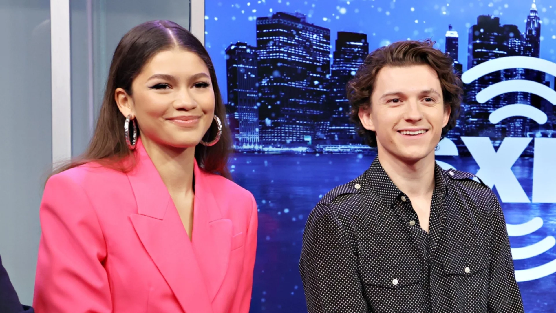 Зендая разпали слухове за тайна сватба (СНИМКИ)