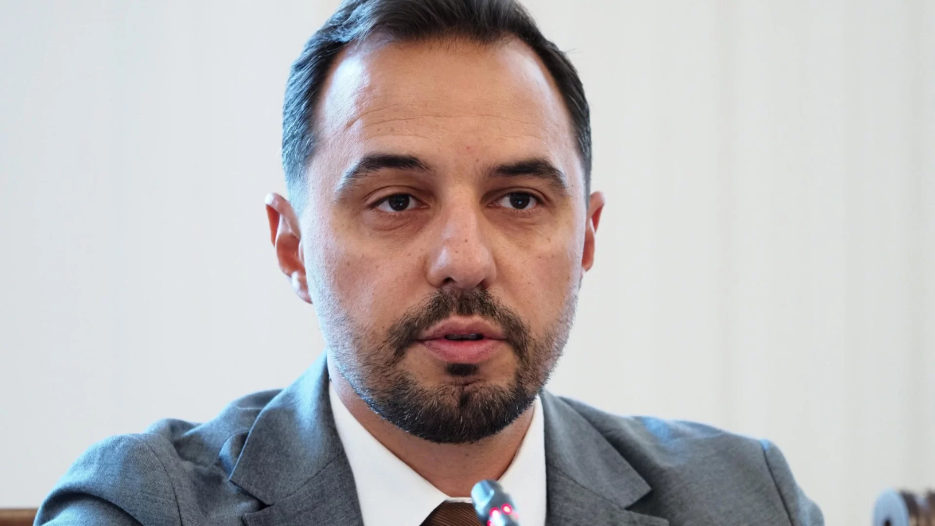 "Бомба за служебния кабинет": ПП обвиниха Пеевски, Борисов, ИТН и БСП за цените на водата (ВИДЕО)