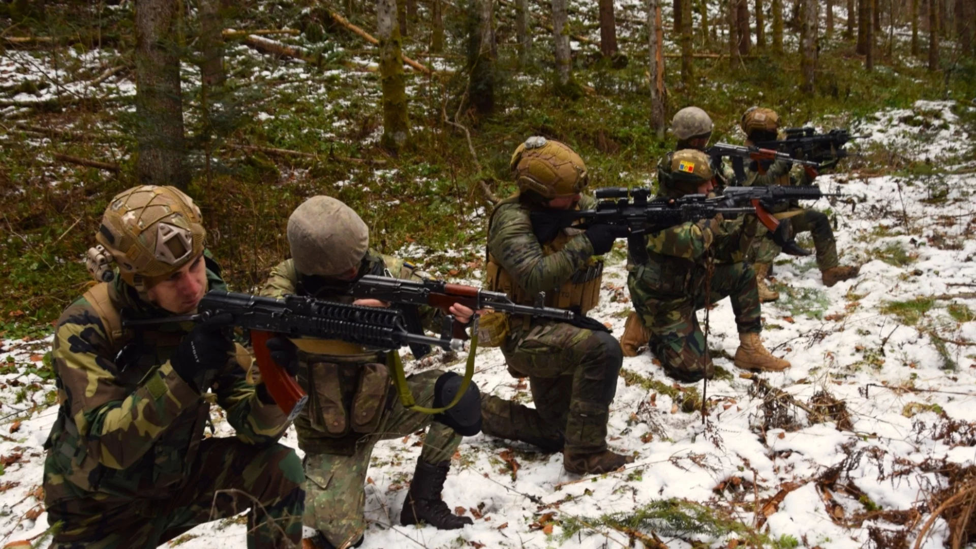 Докато се мъчи на фронта: Русия успешно сплашва Запада да не праща войници в Украйна (ОБЗОР - ВИДЕО)