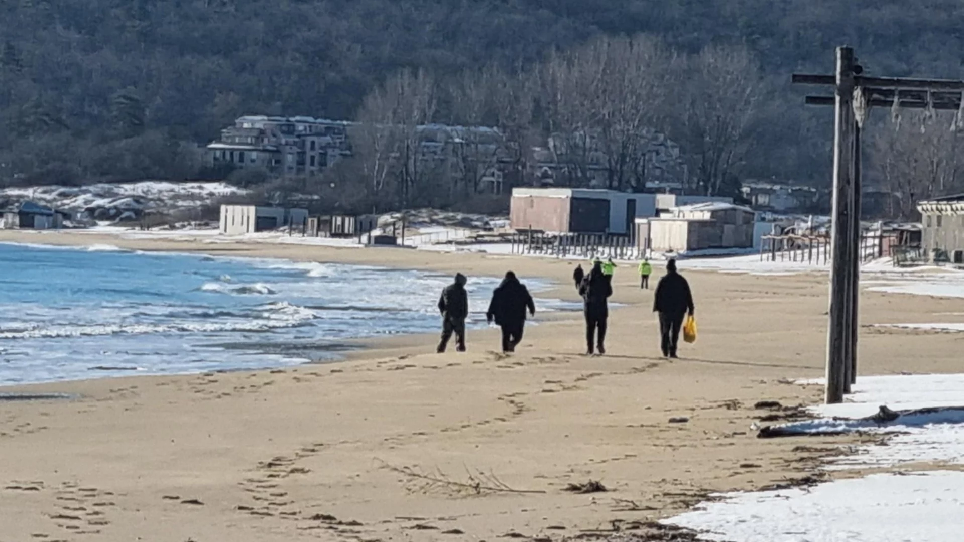Не е имало мини при потъналия кораб край Маслен нос, "много ниска" е вероятността за оцелели