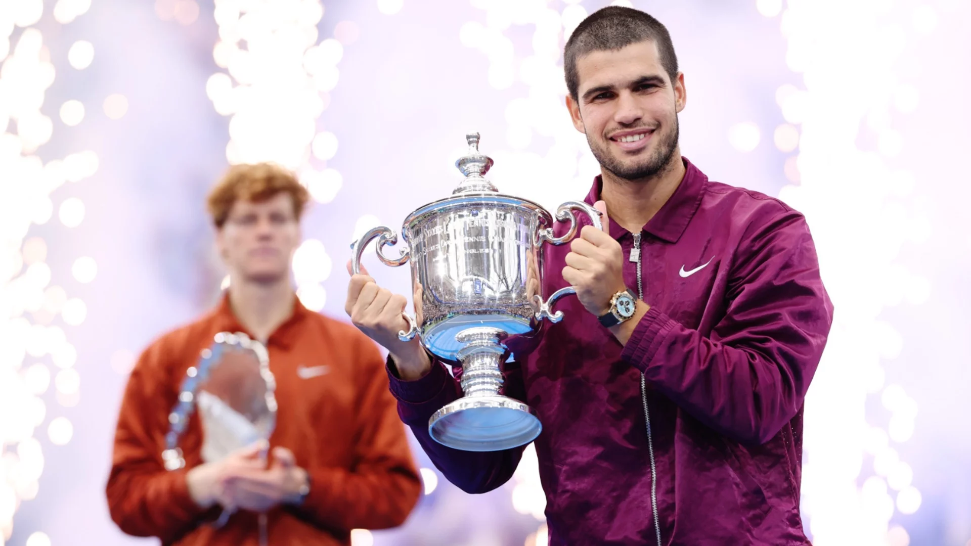 "Алкарас прави по-голямо шоу, продава повече билети - затова заслужава повече пари от Синер"