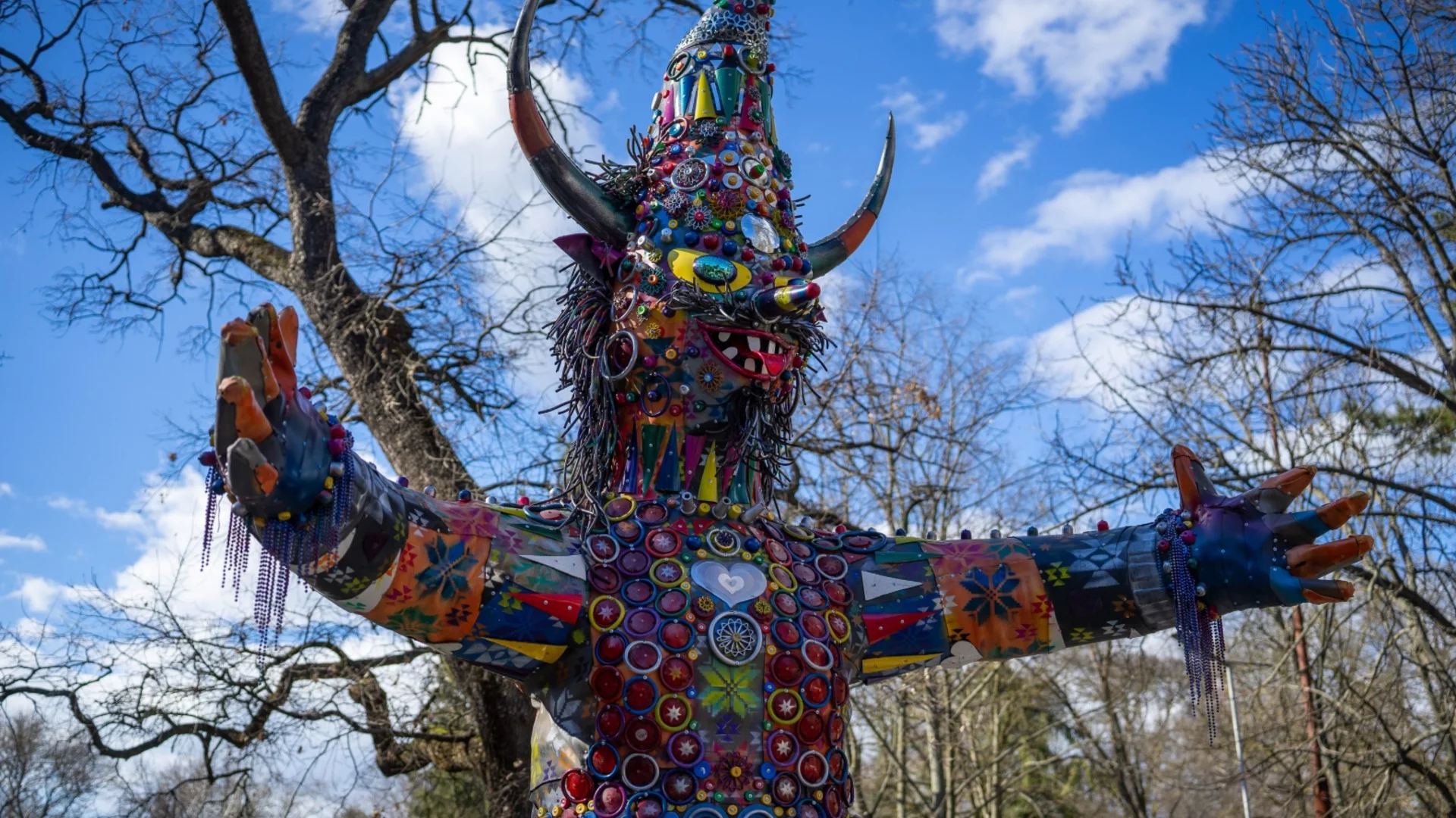 Kукер с екологично послание на "Кукерландия" в Ямбол