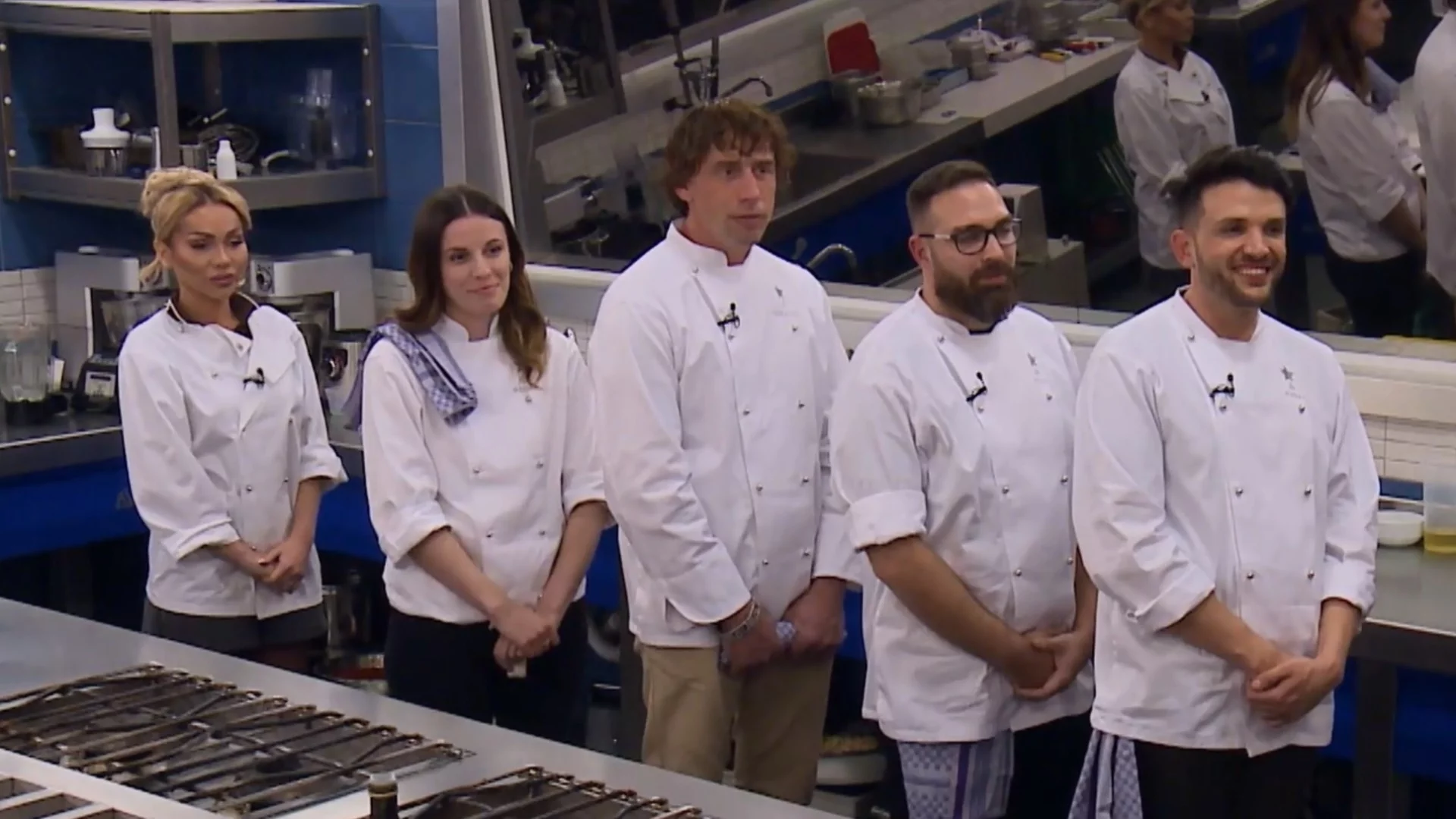 Първи звезден участник се сбогува с "Hell's Kitchen" (ВИДЕО)