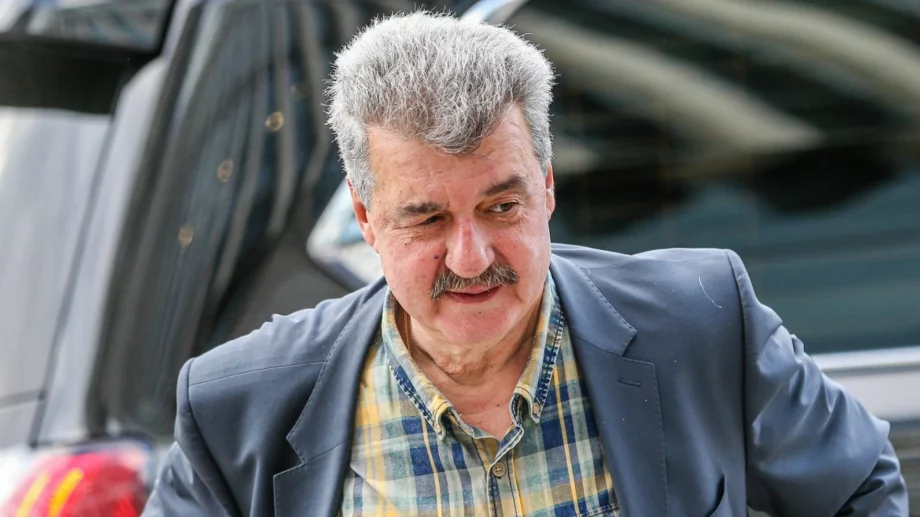 Абсолютен любимец на феновете със 106 мача и 17 гола за Левски сложи край на кариерата си