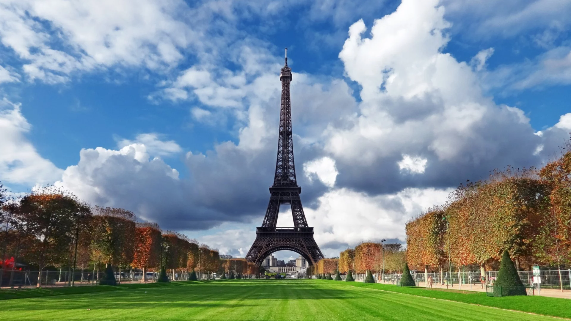 Летни температури във Франция през февруари