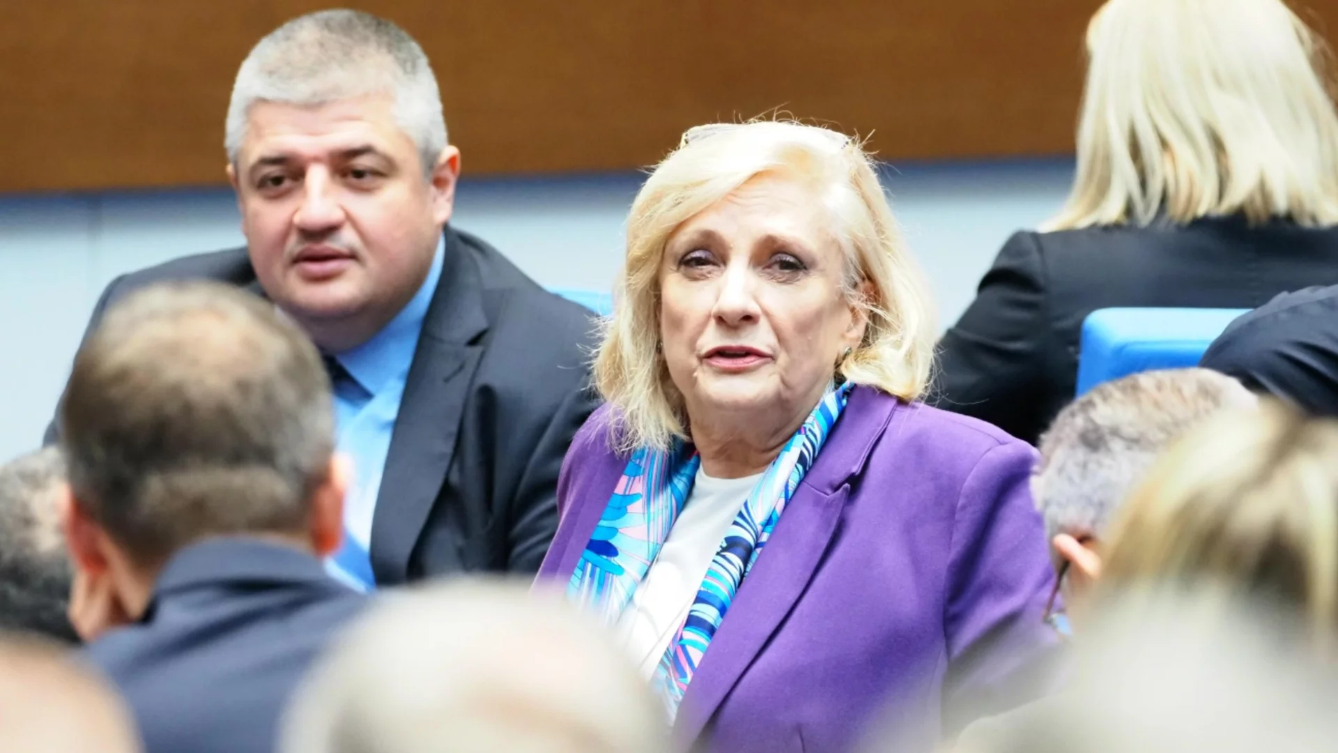 "Каква е уговорката?": "ДПС - Ново начало" намекна, че само вътрешният министър не е на ПП