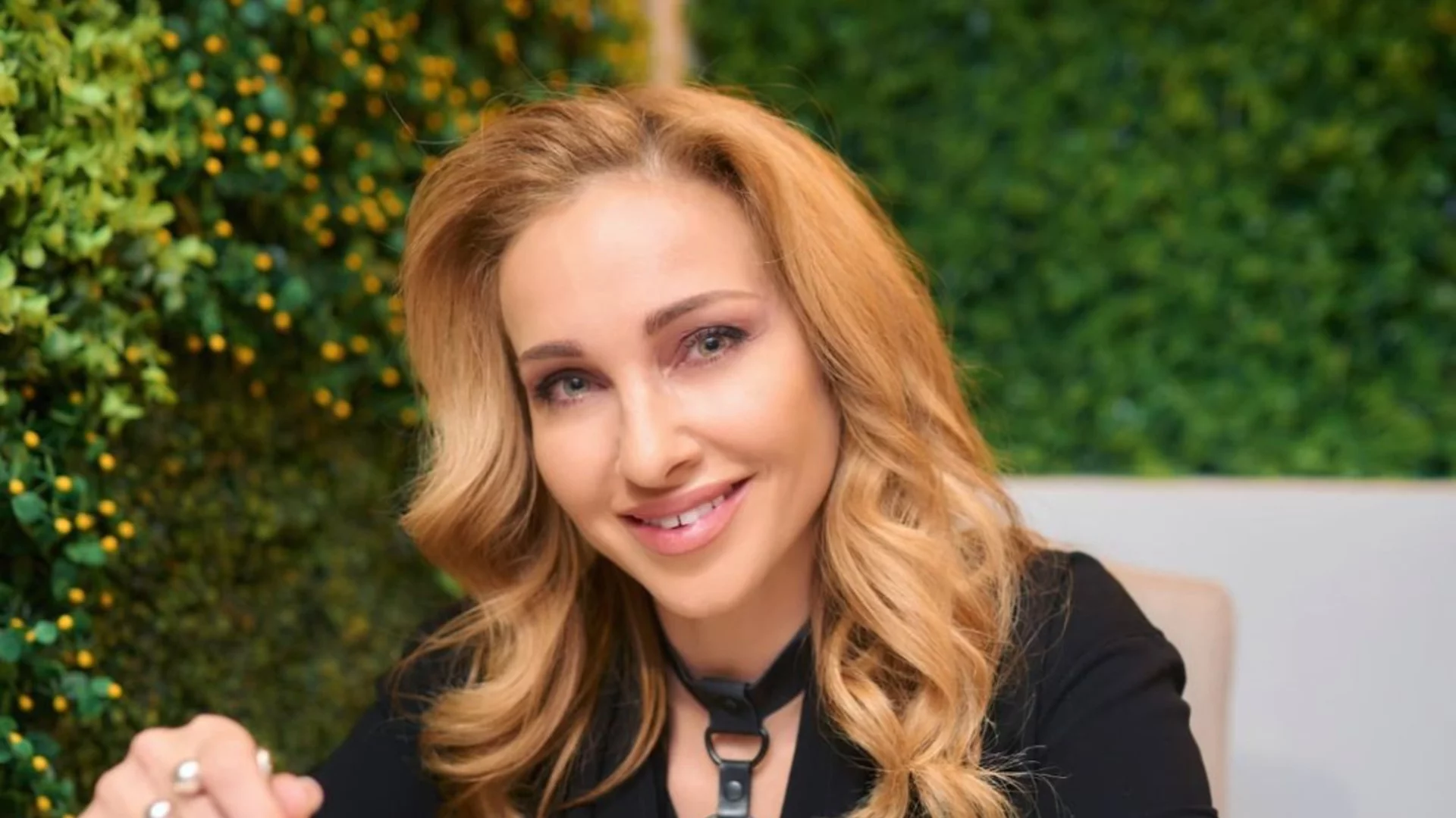 Алекс Раева за "Като две капки вода": Отказах над 10 пъти, но сега е правилният момент 