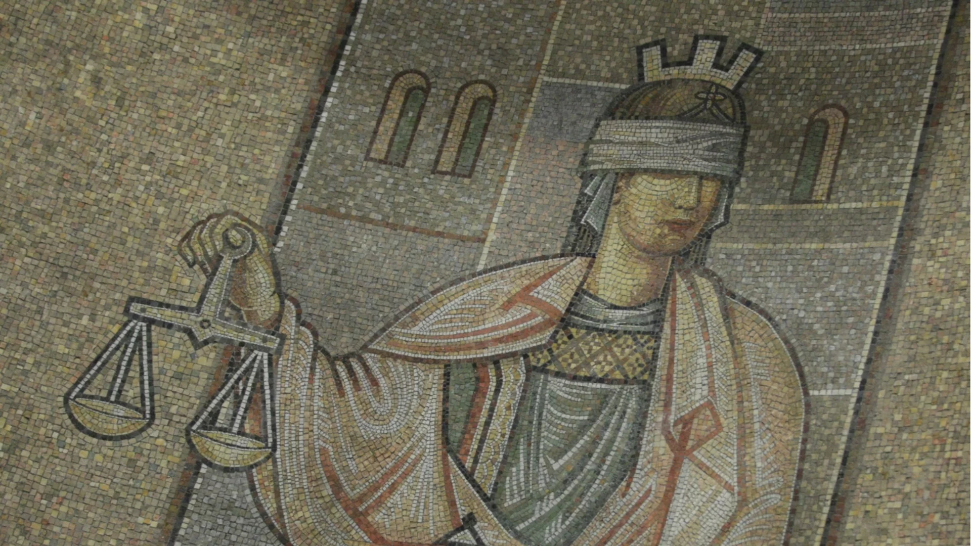 Неизготвена експертиза отложи делото за смъртта на 14-годишния Филип