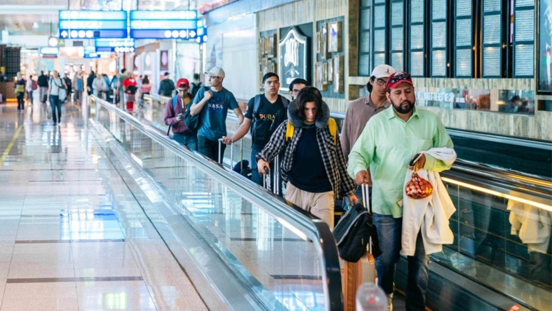 Масова евакуация от Дубай. Сигнали за въздушна тревога и в Йордания, и Оман 