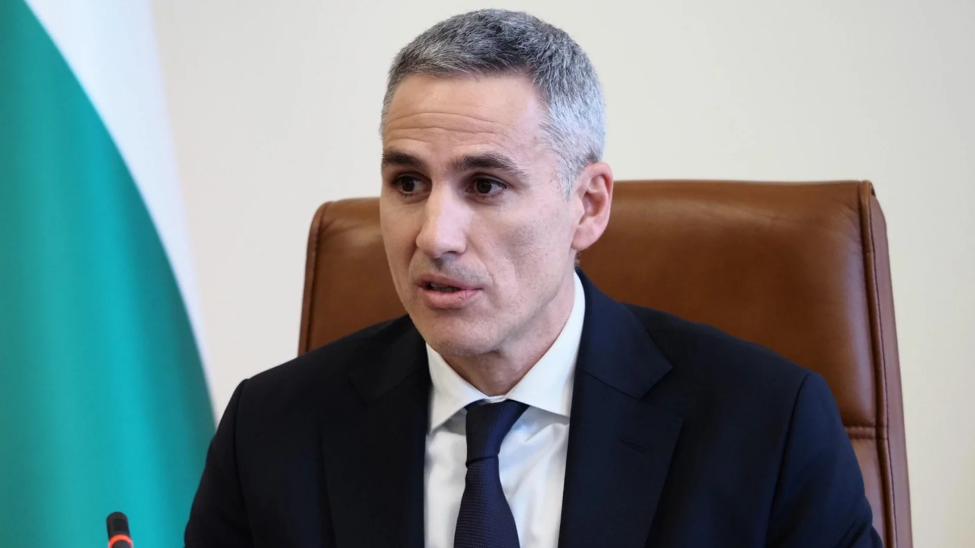 Позицията на България и опасностите заради новата война в Иран: Андрей Гюров обобщи след спешен съвет (ВИДЕО)