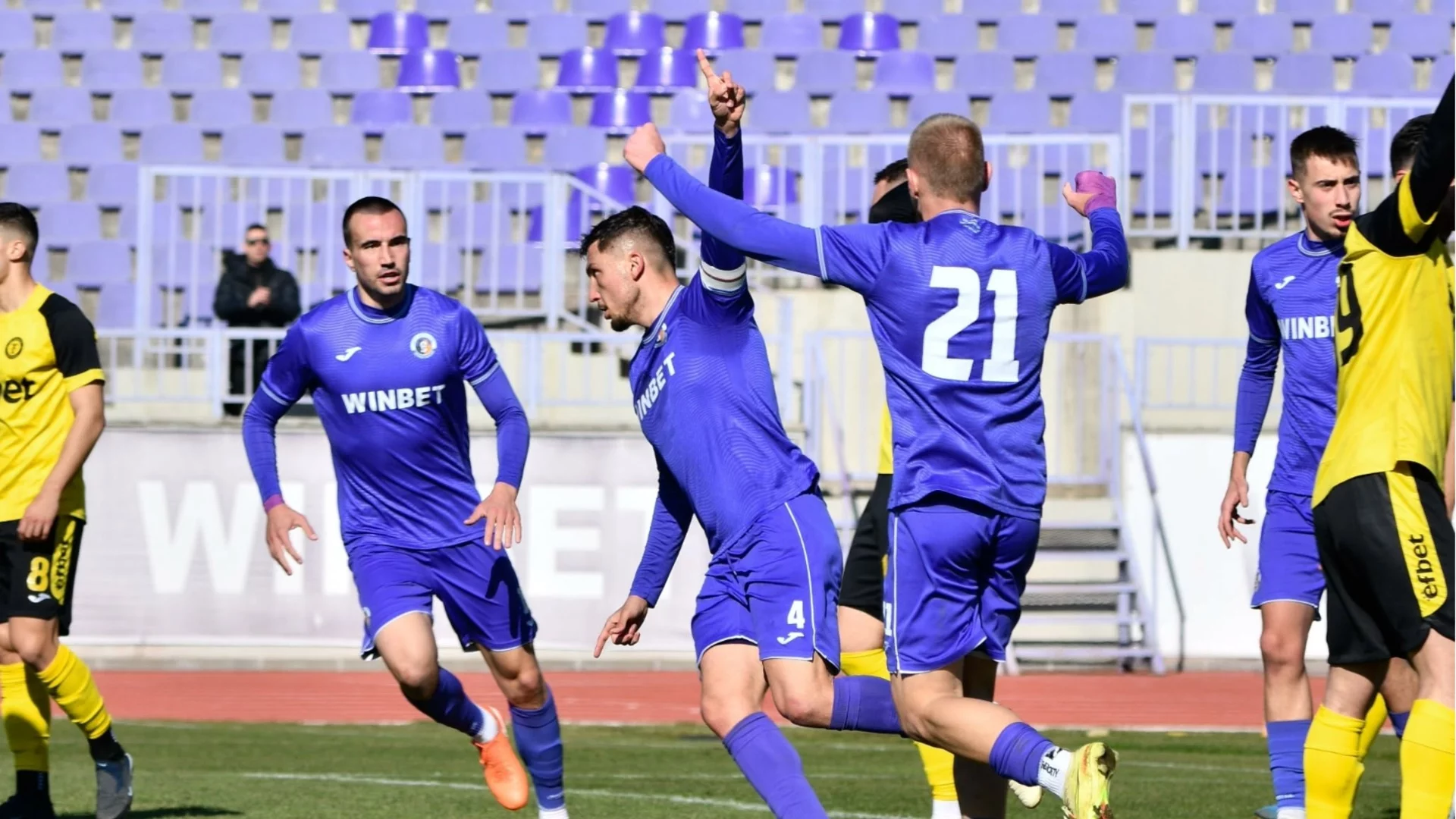 Топ отбор от Втора лига си припомни вкуса на победите, Етър разби Миньор (Резултати от Втора лига)