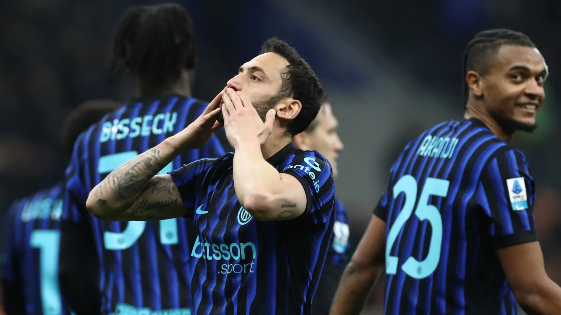 Интер не допусна грешна стъпка, Наполи се измъкна в края (Резултати от Серия А)