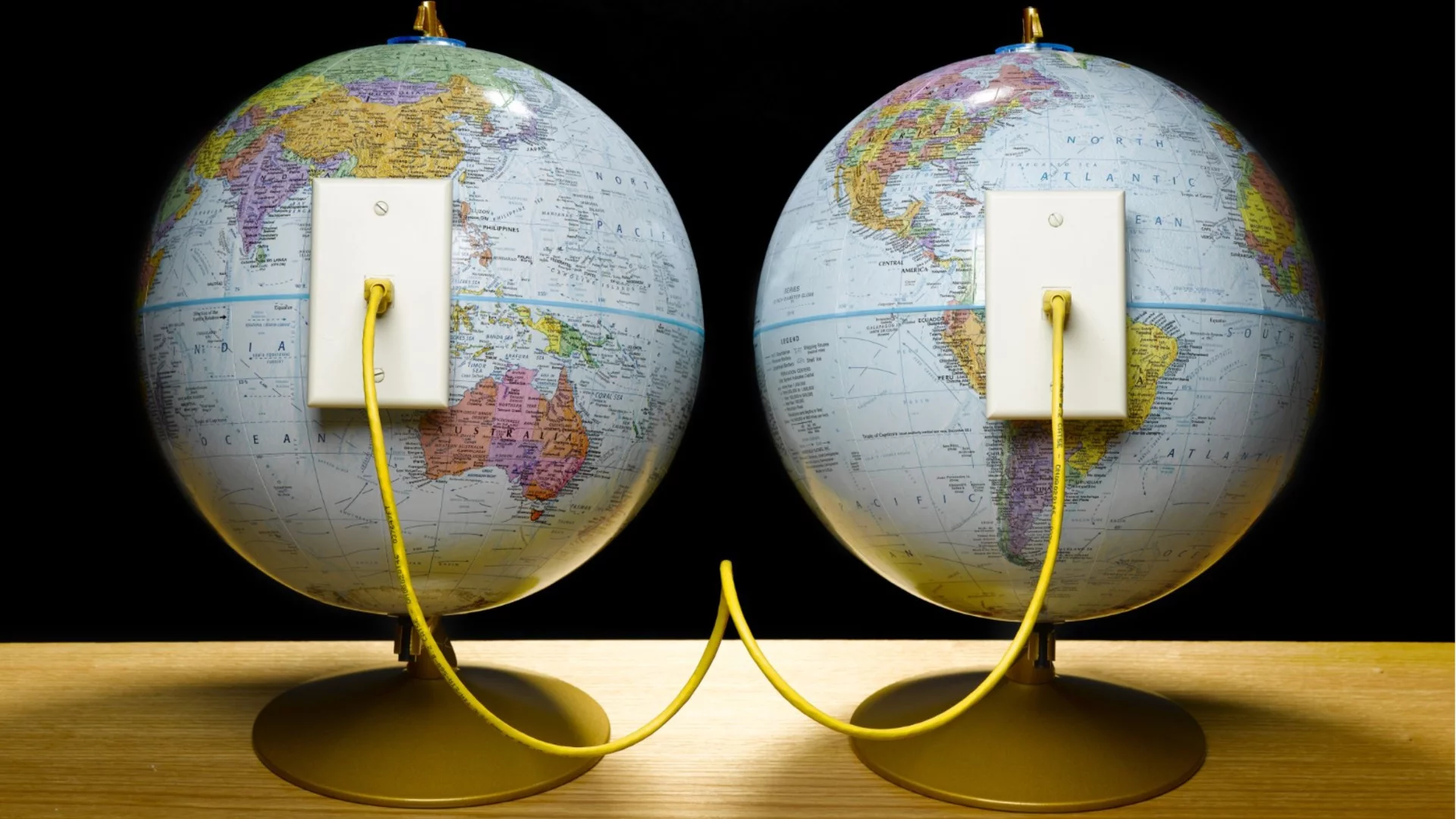 Светът за войната в Иран: Обобщение