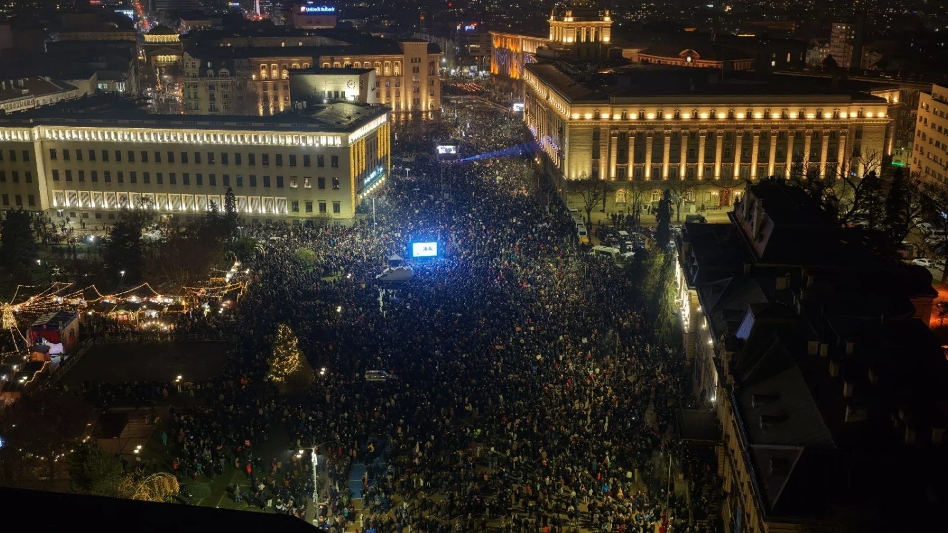 "Продължаваме Промяната“ включват в листите си лица от протестите