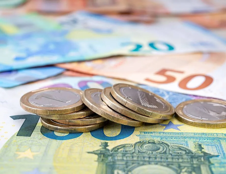 Евро - лев. Калкулатор от евро в стария лев, 1 март /валутен калкулатор/