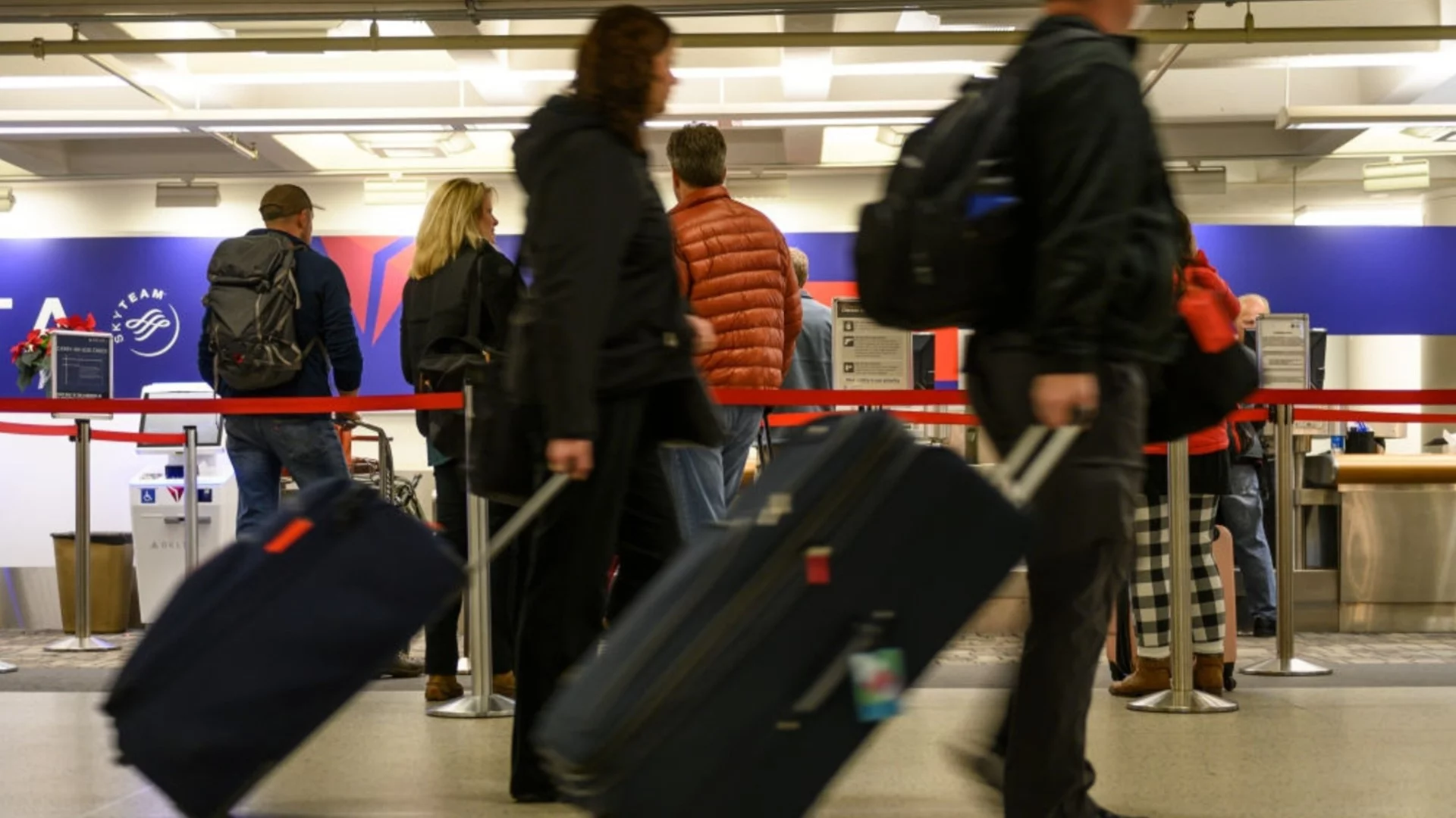 Извозването на пътниците от Близкия изток може да отнеме месец