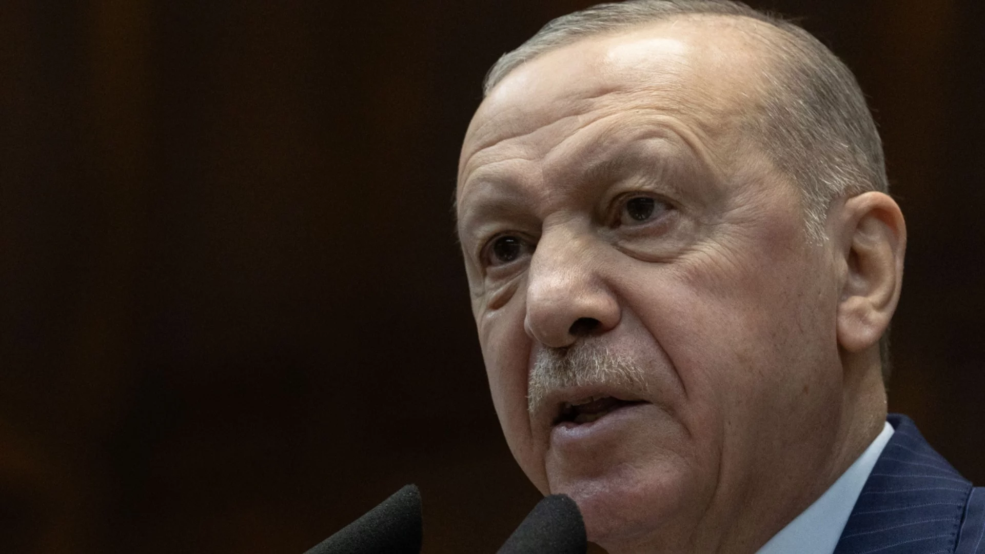 След ескалацията в Близкия изток: Турция с дипломатическа активност и комуникация с Иран