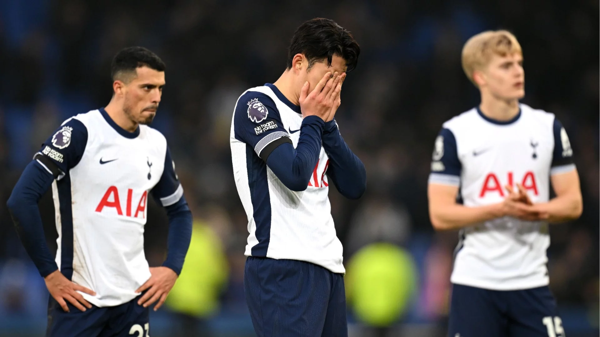 Висшата лига се подигра на бедстващия Тотнъм