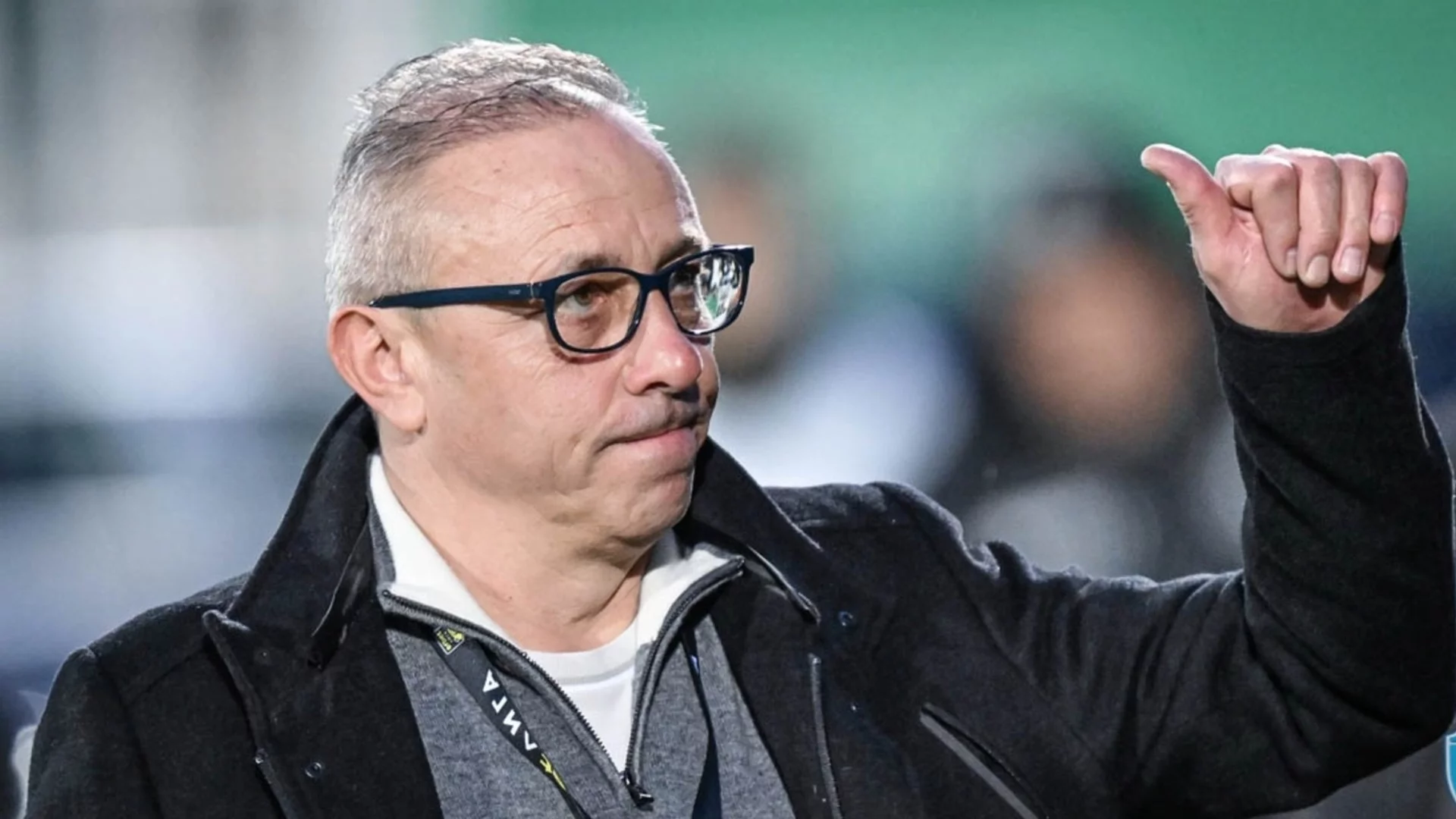 Илиан Илиев и Черно море заровиха томахавките, треньорът остава начело на „моряците“