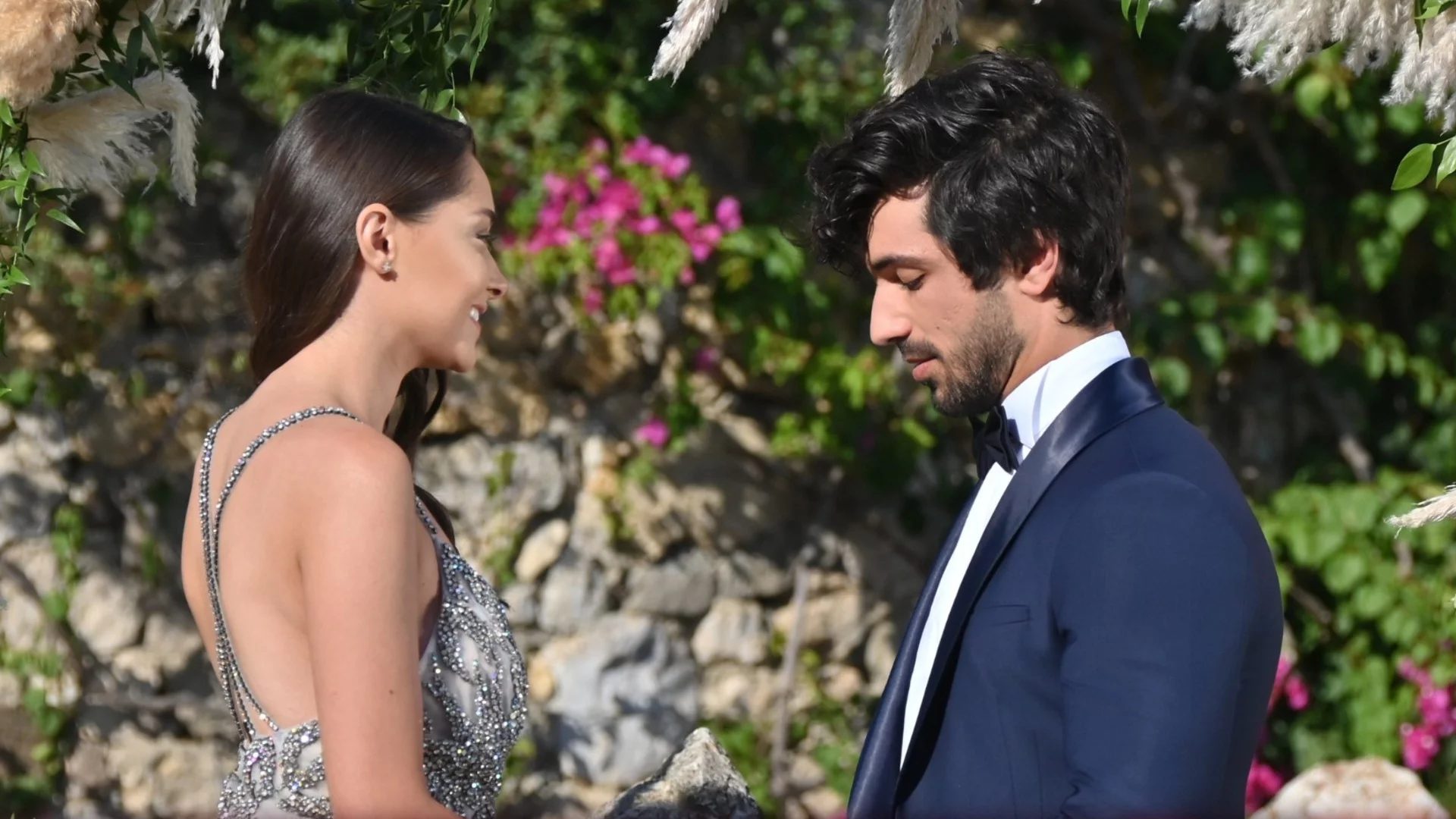 Евгени от "Ергенът" 2 плакал за Валерия: Разби ми сърцето