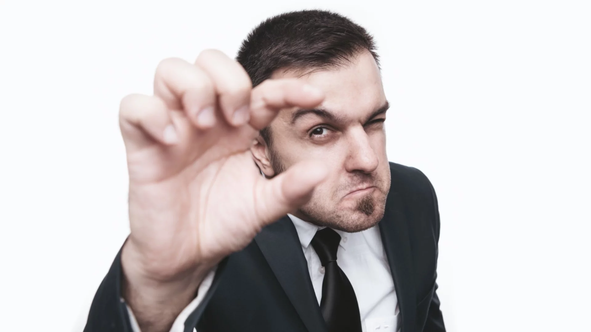 Мъжът с най-малкия пенис в света проговори за точния размер (ВИДЕО)