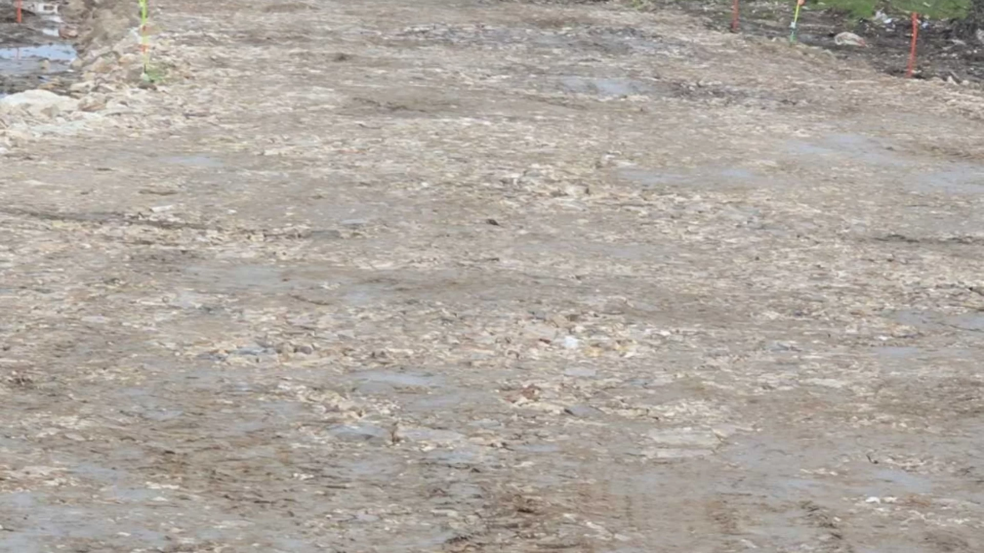 Тече втория етап от реконструкцията на важна пътна връзка в Асеновград