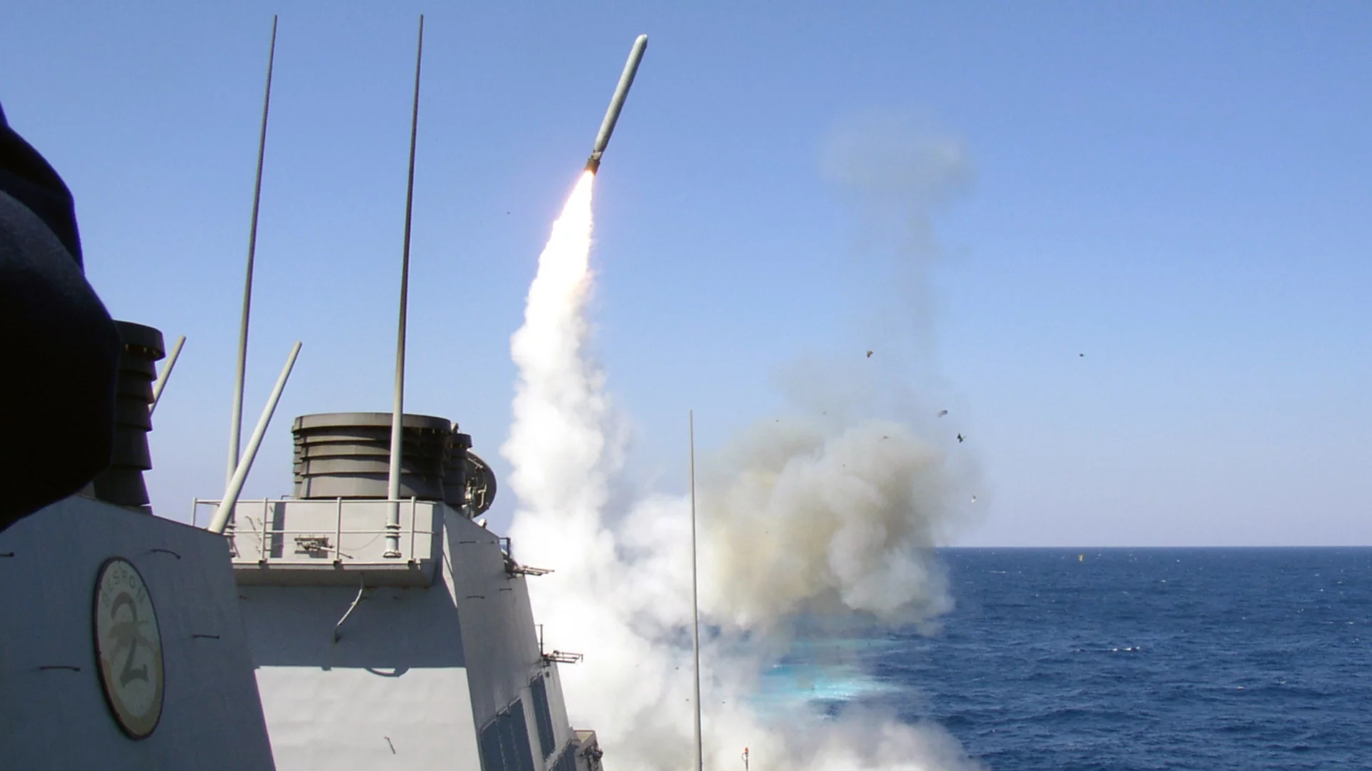 Китайски свръхзвукови ракети за Иран: Пекин с отговор. Уиткоф: Иран има уран за 11 ядрени бомби (ВИДЕО)