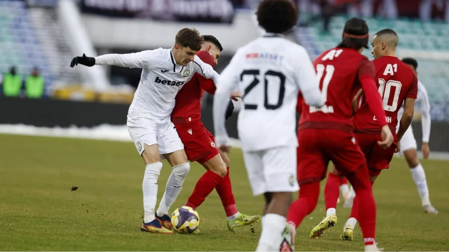 Лошо: Възкръснал за ЦСКА остава извън състава при издънка?