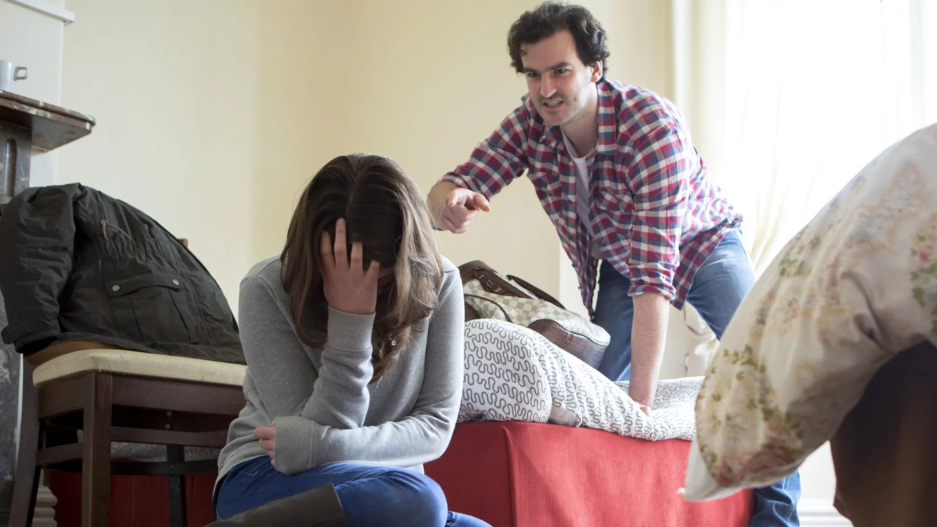 Учени: Токсичните хора не само развалят настроението ви, те ускоряват стареенето