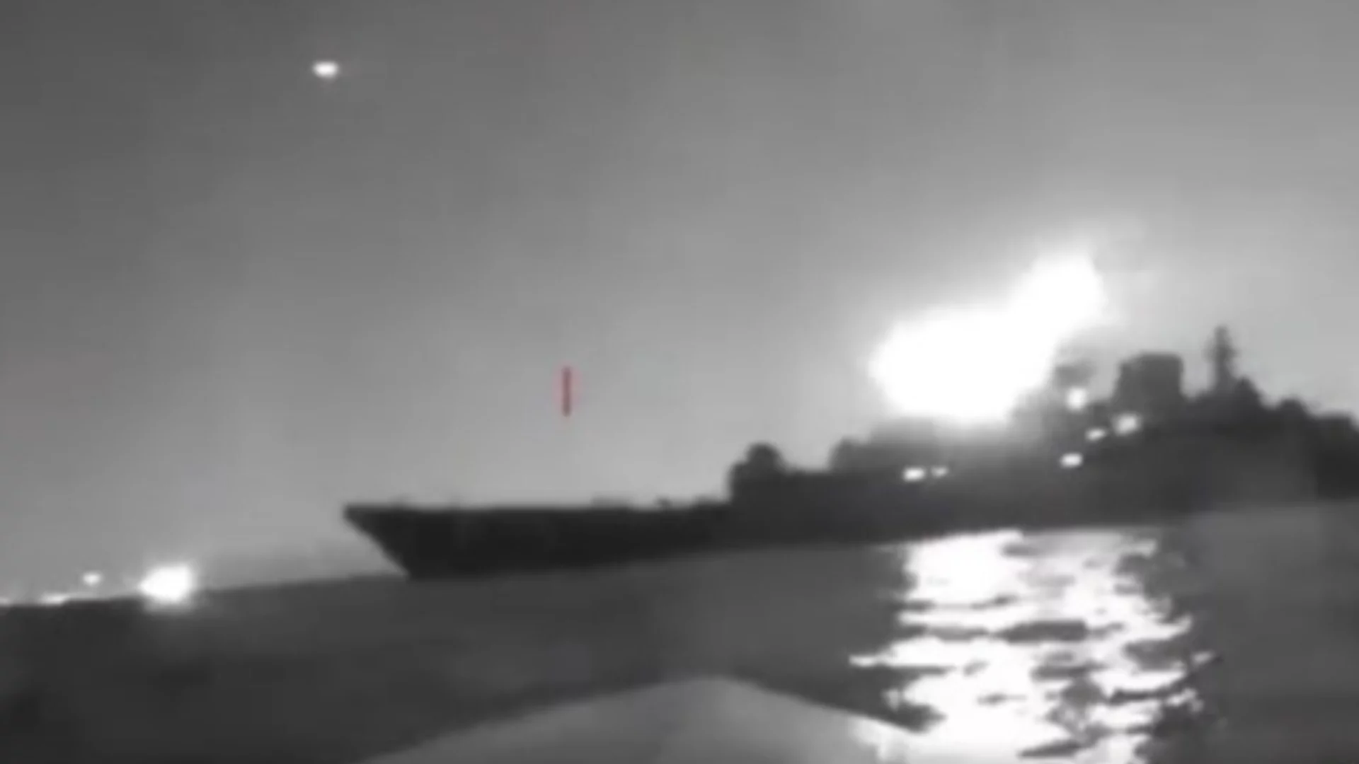 Ударът по най-голямото руско пристанище на Черно море: Щетите по военни кораби се оказаха още по-мащабни (СНИМКИ)