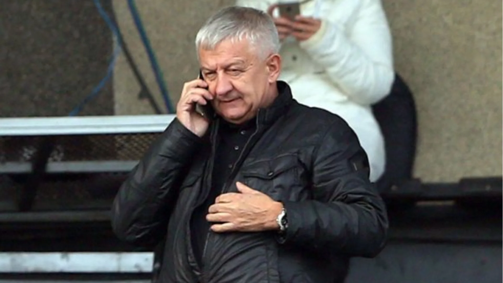 Христо Крушарски обясни къде да отишли парите от трансфера на Хуан Переа в Левски