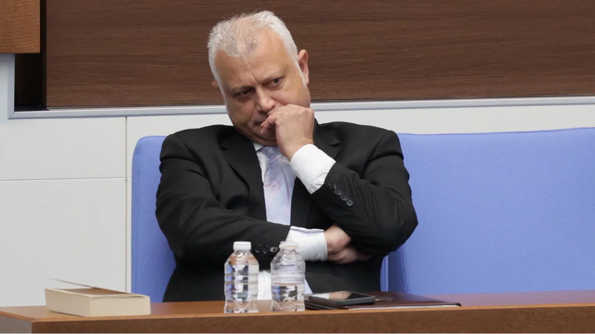 В МВР продължават да падат глави