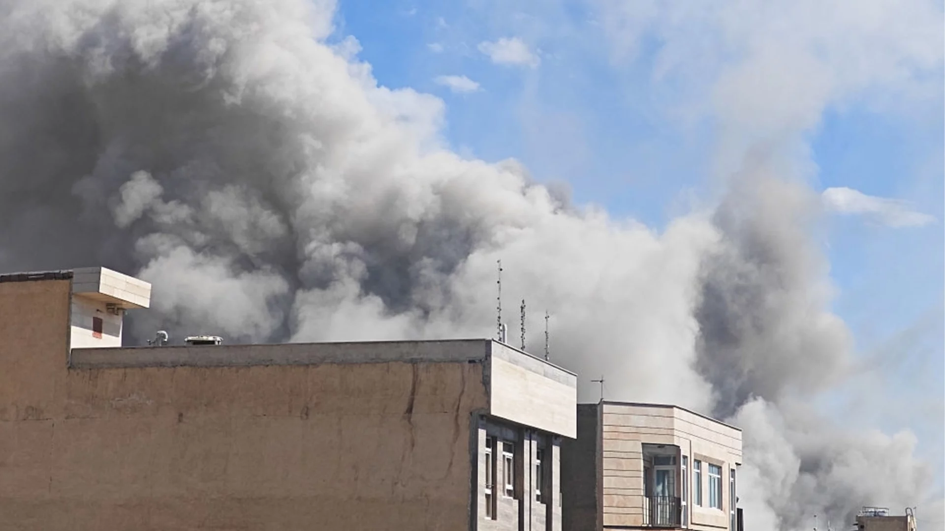 Израел с десета вълна от удари срещу Техеран - поразява там, където най-много боли (ВИДЕО)