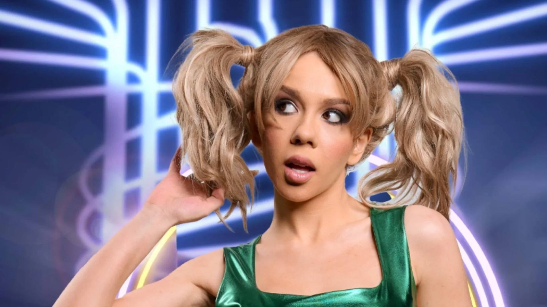 Ще е оцелее ли Симона в "Като две капки вода"? (СНИМКИ)