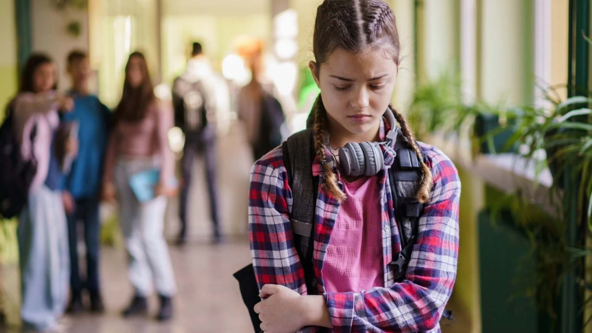 Майка осъди училище заради тормоз над дъщеря ѝ