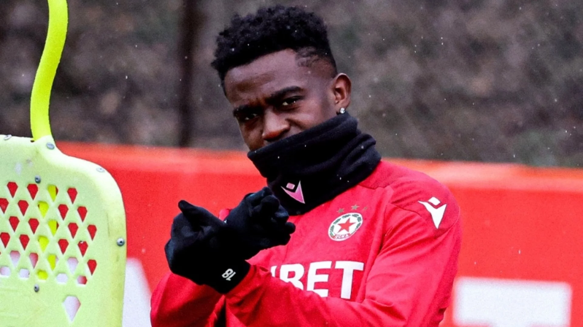 Шампион с ЦСКА за Джеймс Ето'о: Ако бях на мястото на Янев, щях да го изгоня в съблекалнята