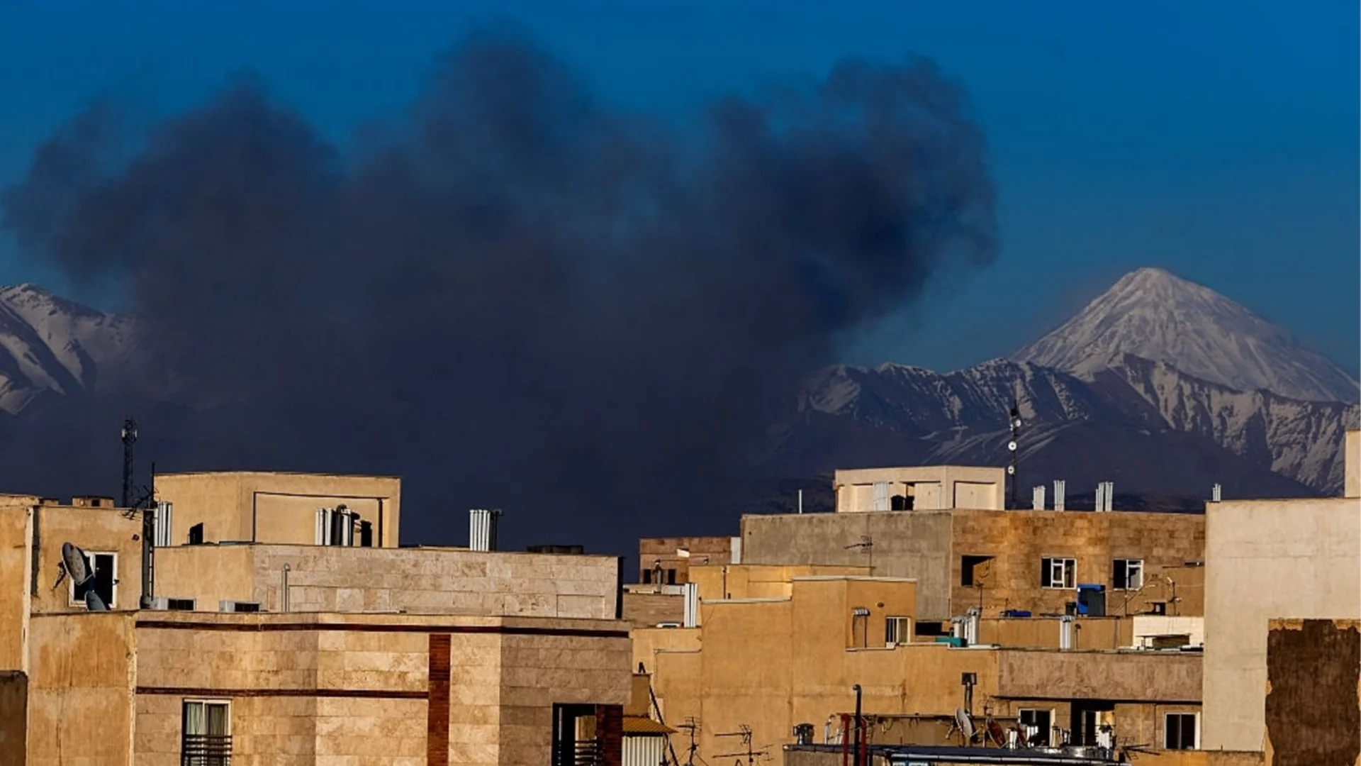 Белият дом пусна видео с кадри от Call of Duty, за да покаже ударите по Иран