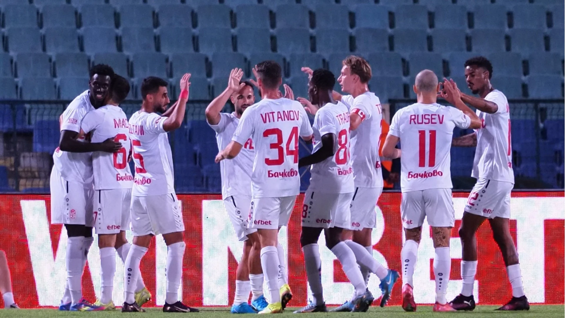 ЦСКА 1948 разкъса Локомотив Пловдив насред „Лаута“ и гледа смело към плейофите в Първа лига