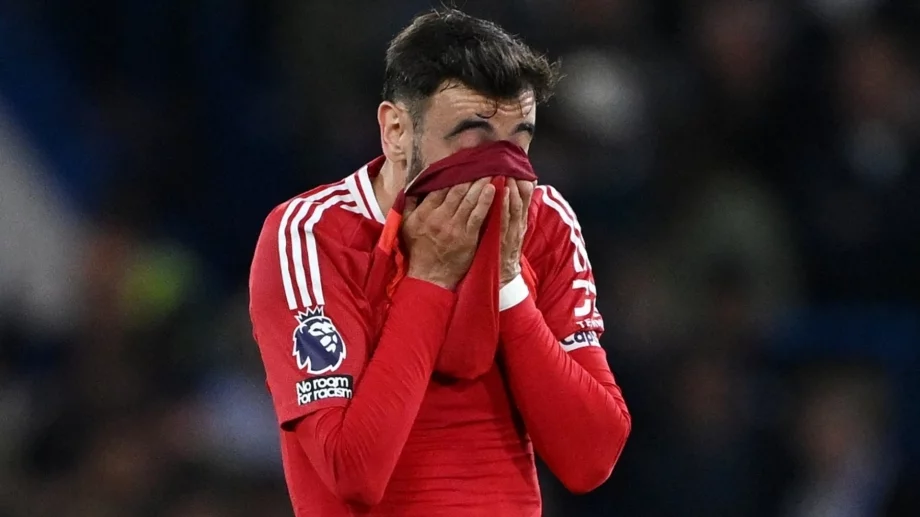 С фамозен гол и човек по-малко Нюкасъл нанесе първа загуба на Манчестър Юнайтед при Карик