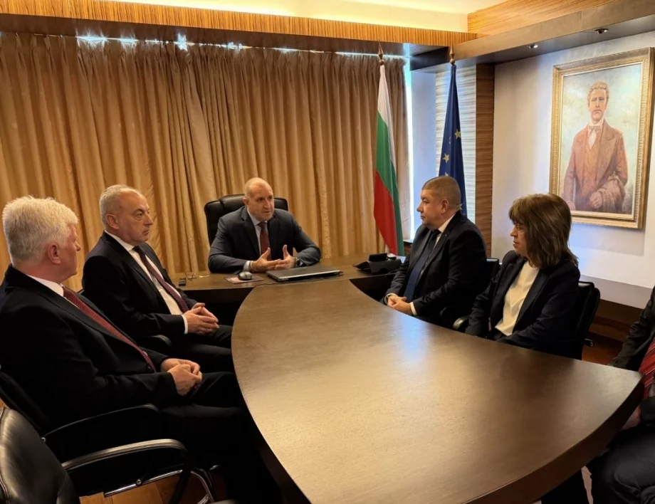 Дежа вю с НДСВ: Отказаха да регистрират коалиция "Подкрепи Радев"