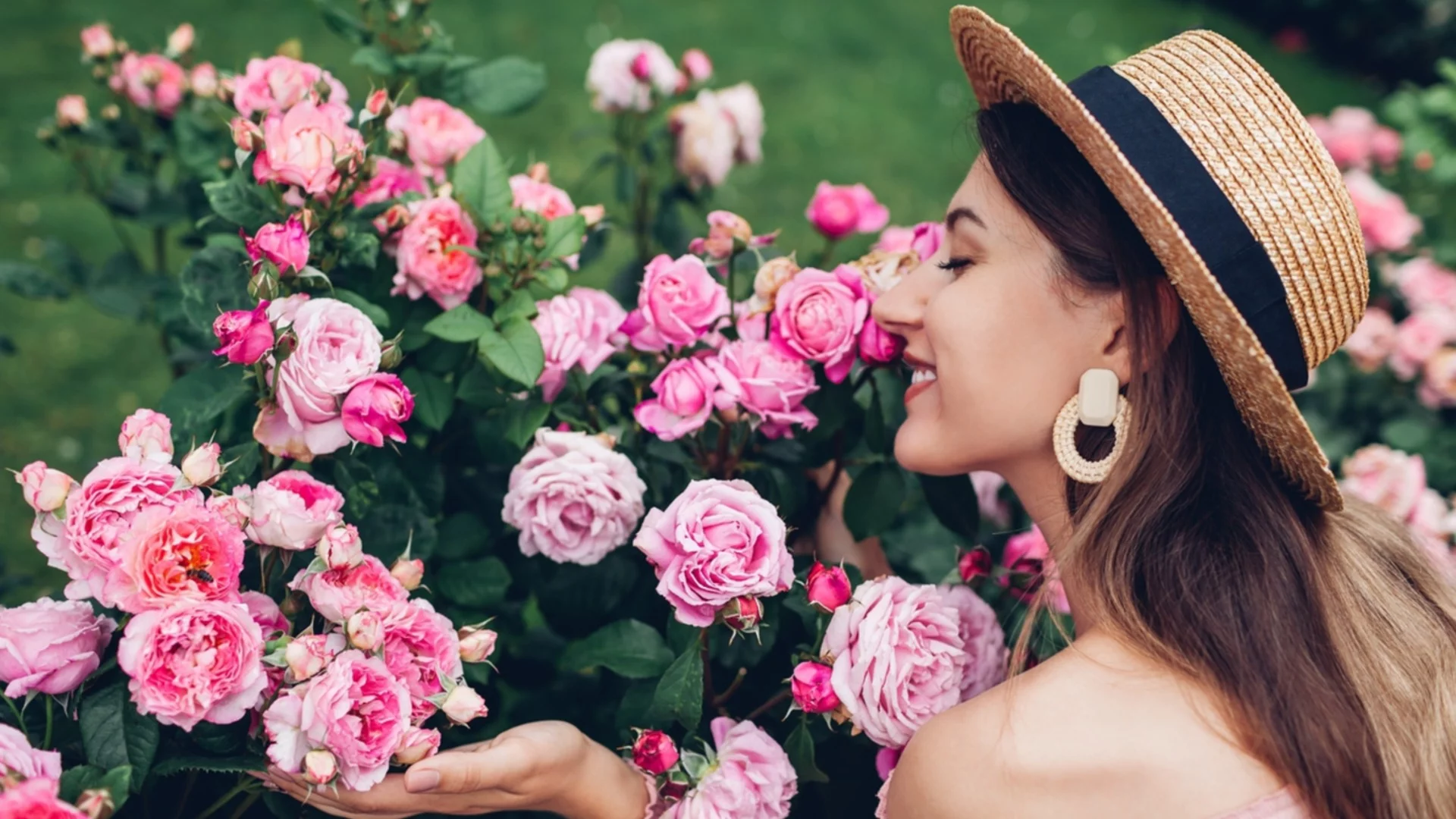 На 8-ми март: Златни рози ще получат Дева, Козирог + още 2 зодии