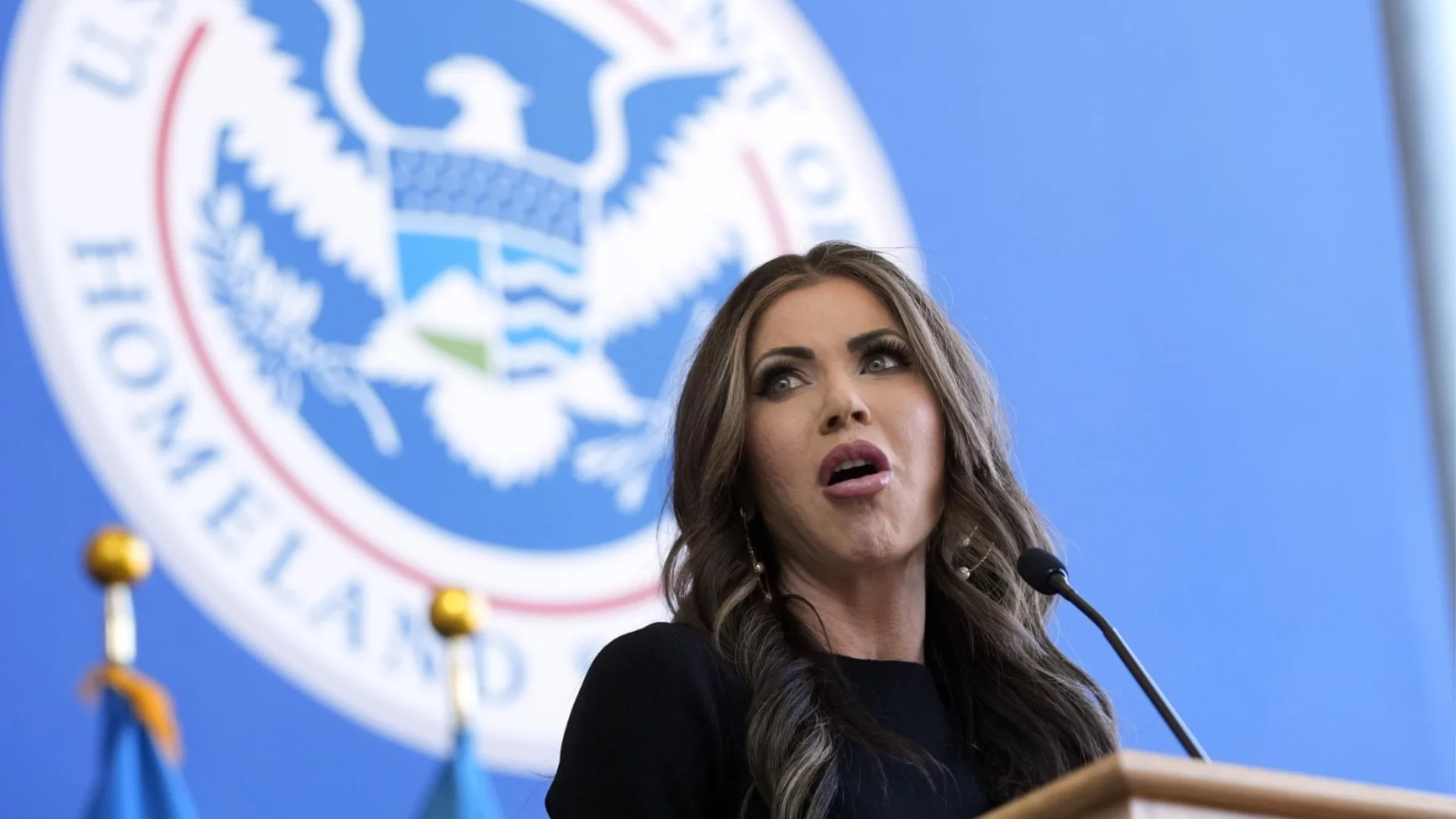 Тръмп сменя министъра на вътрешната сигурност на САЩ