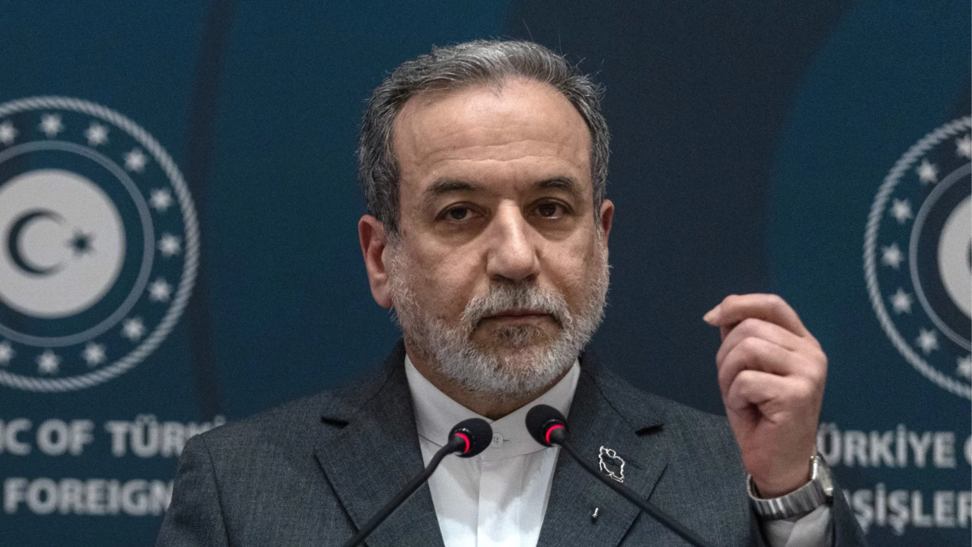 Иран някак успя да обвини Израел за атаката с дронове срещу Азербайджан (ВИДЕО)